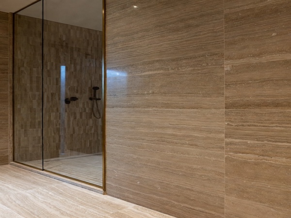 travertine bathroom4